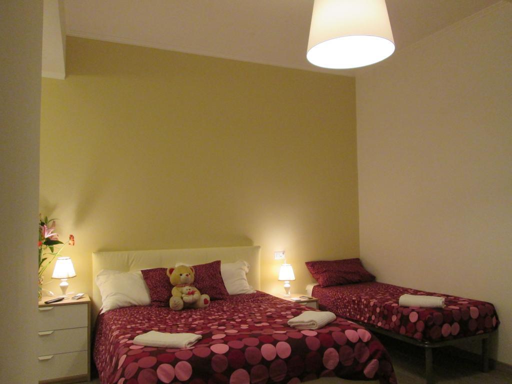 Trevi Elegance Suite Roma Quarto foto